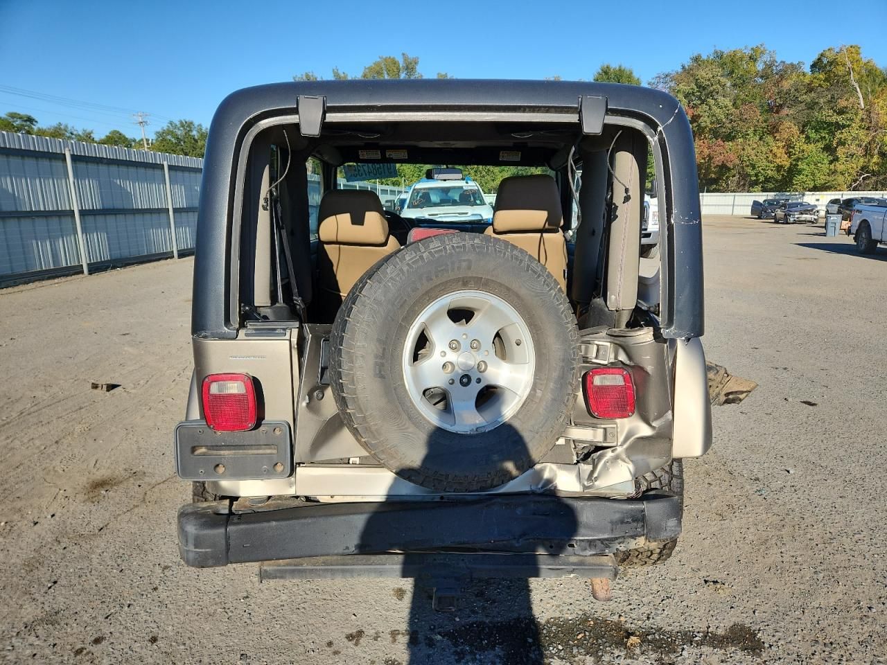 2003 Jeep Wrangler / tj Sahara