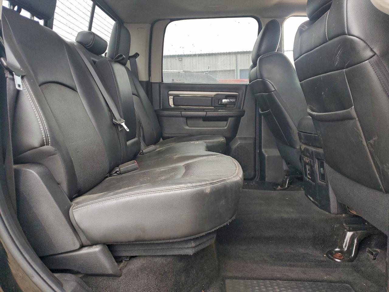 2015 Dodge RAM 1500 Sport