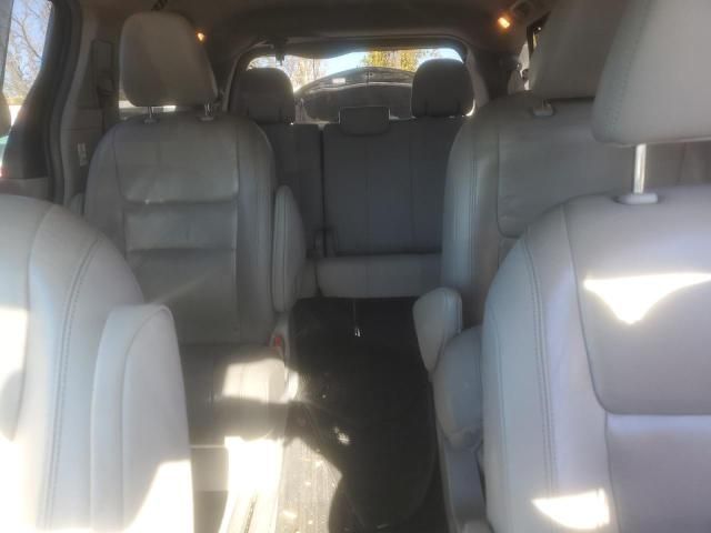 2019 Toyota Sienna xle