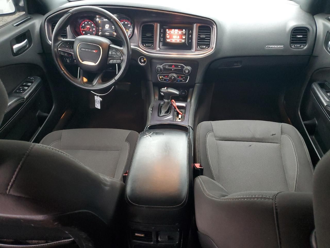 2017 Dodge Charger se