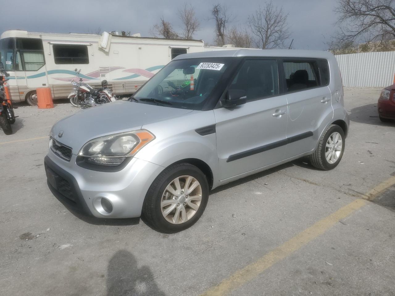 2013 KIA Soul +