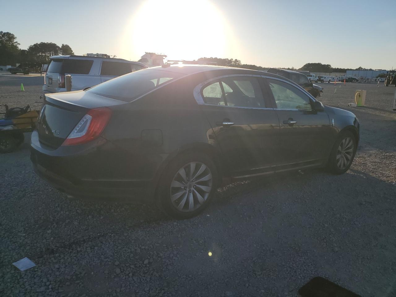 2014 Lincoln MKS