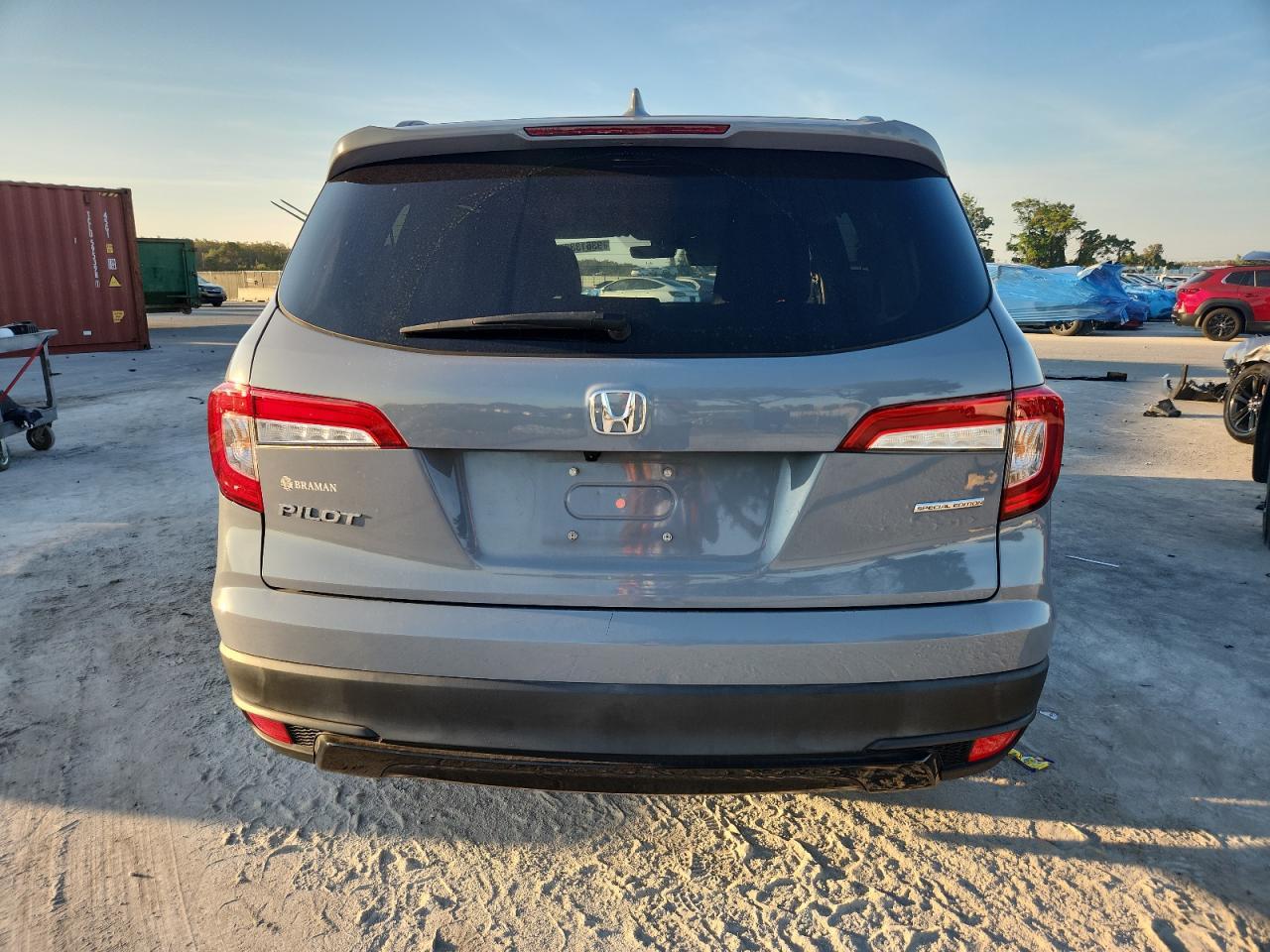 2022 Honda Pilot se