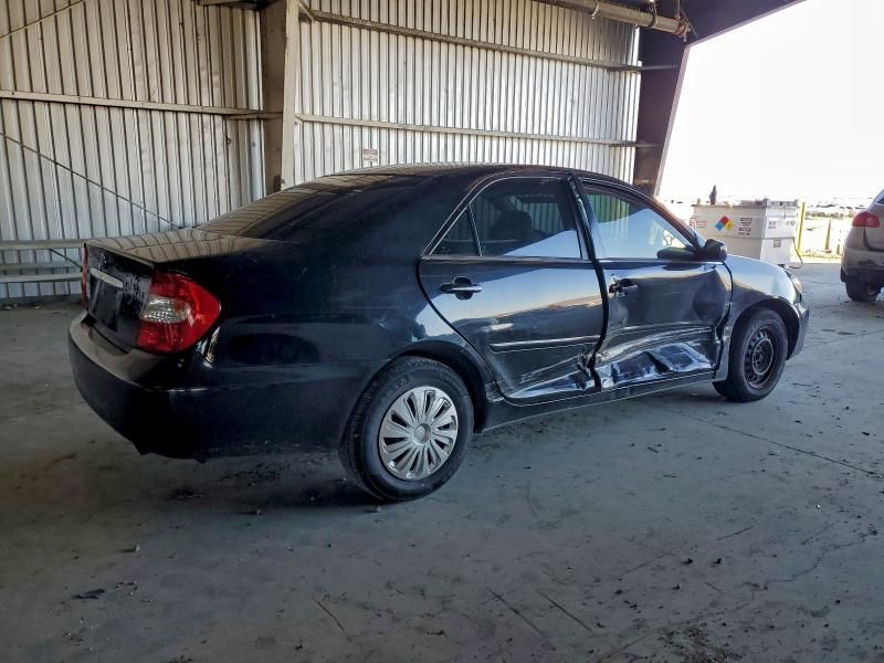 2004 Toyota Camry le