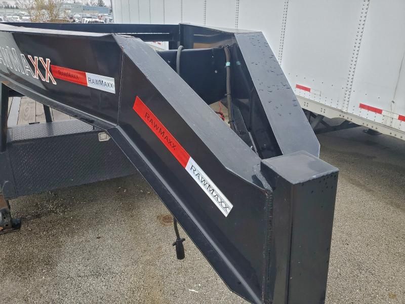 2024 Rawmaxx Fdx-40-27k Equipment Trailer