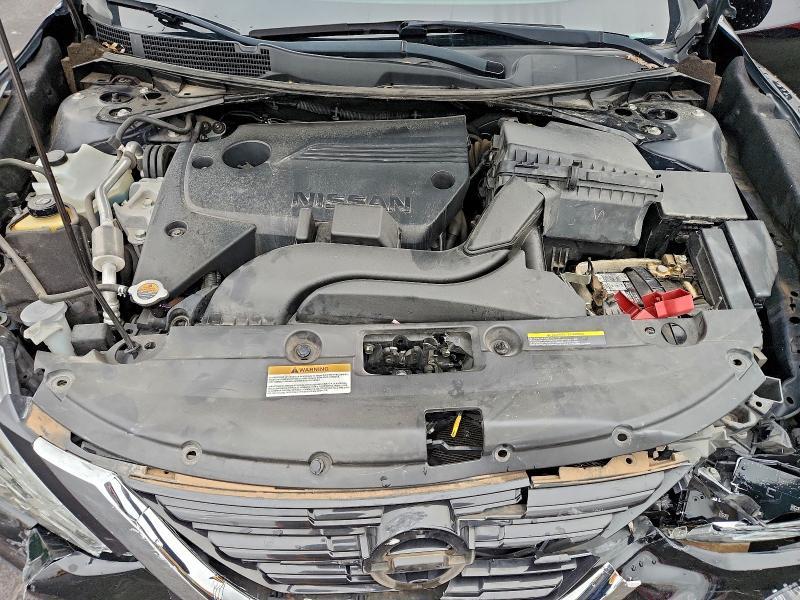 2017 Niss Altima 2.5 sr