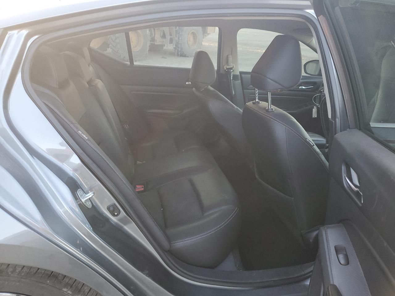 2020 Nissan Altima sr