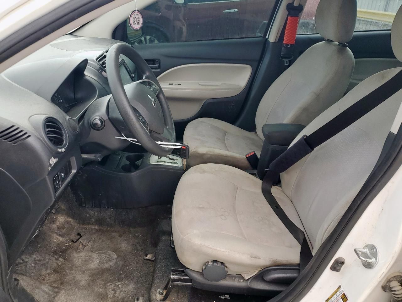 2020 Mitsubishi Mirage G4 es