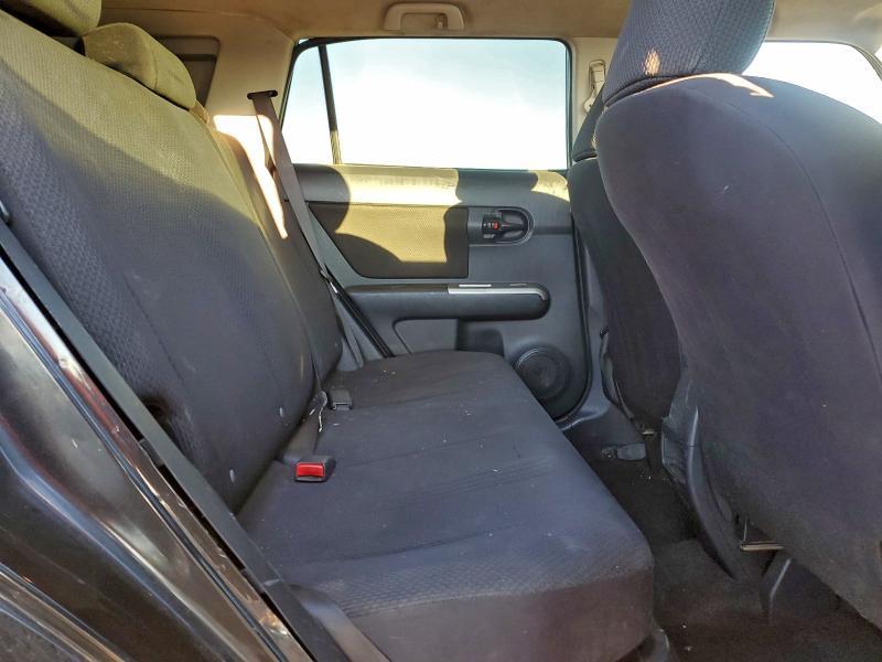 2009 Scion Scion