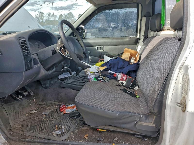 1997 Nissan Truck XE