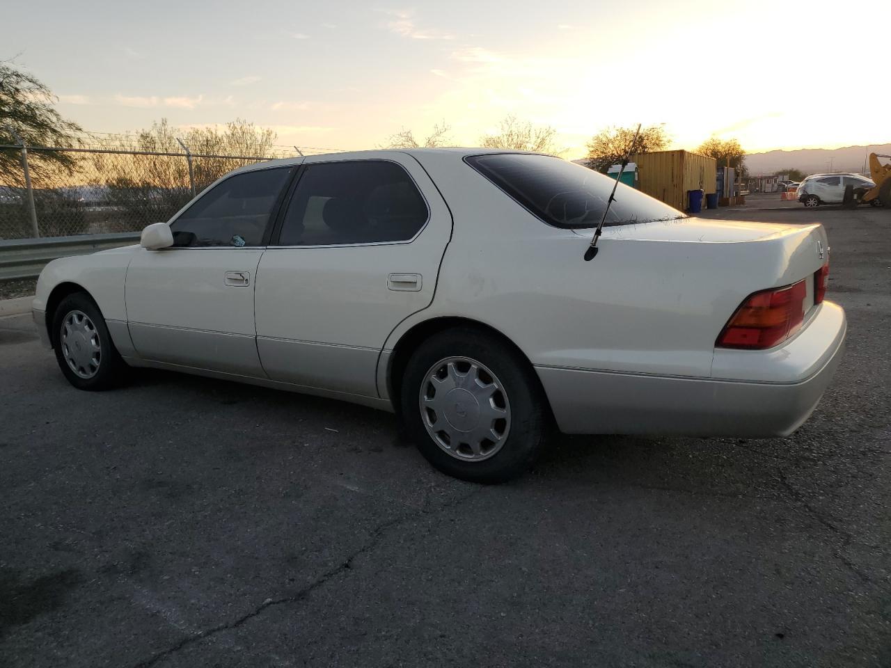 1996 Lexus Ls 400 Base