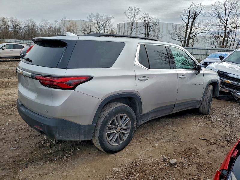 2022 Chevrolet Traverse lt