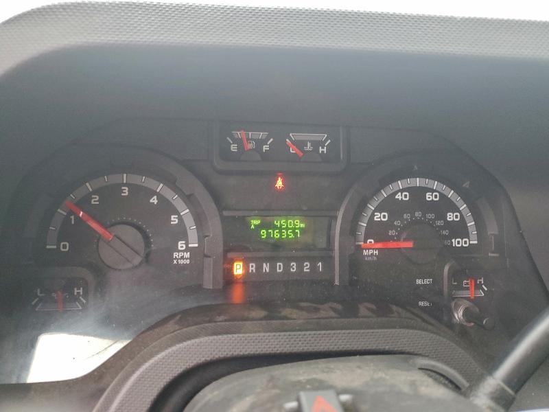 2013 Ford E350 BOX Truck