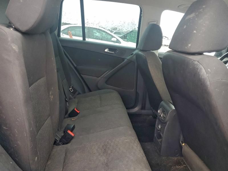 2012 Volkswagen Tiguan s