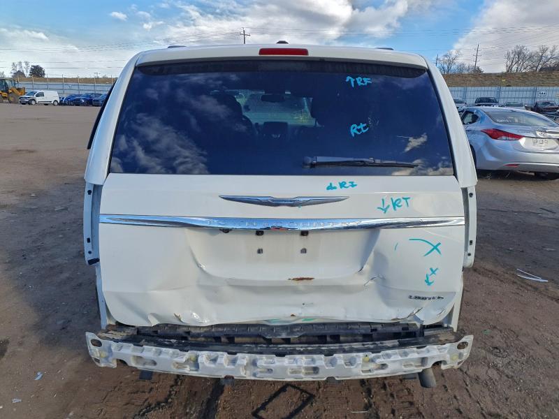 2011 Chrysler Town & Country Limited