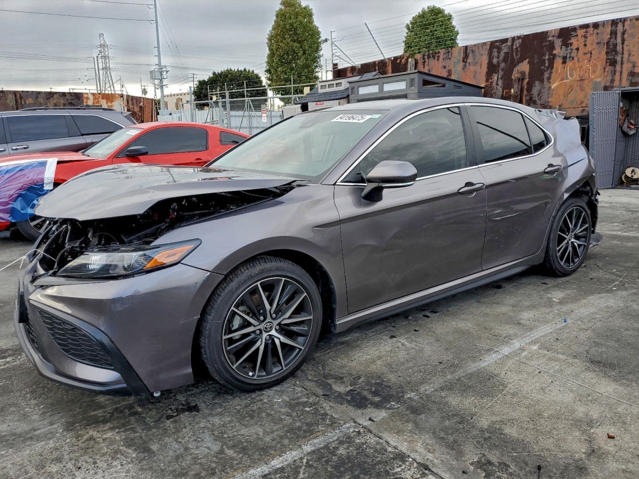 2024 Toyota Camry se Night Shade
