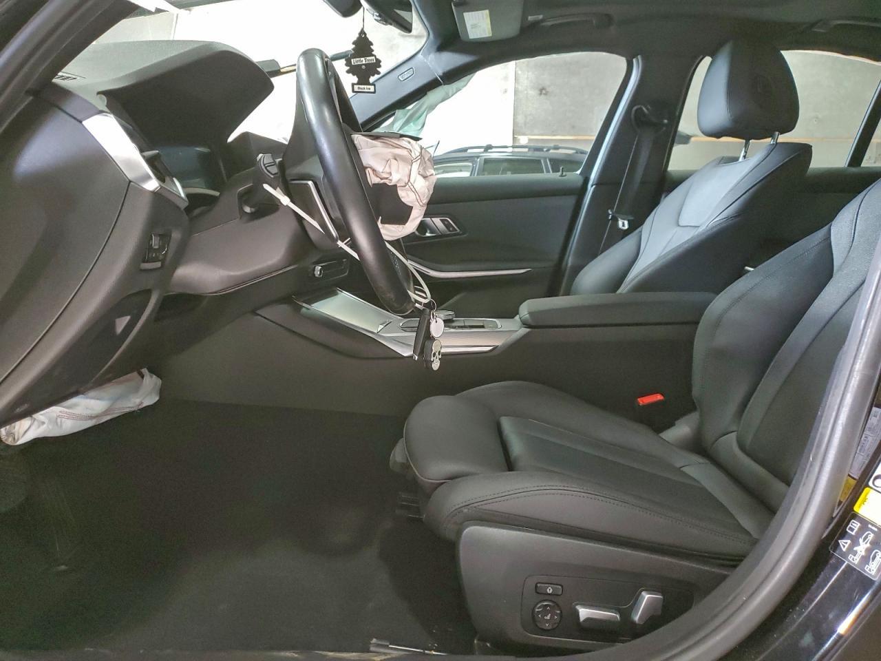 2021 BMW 330xi