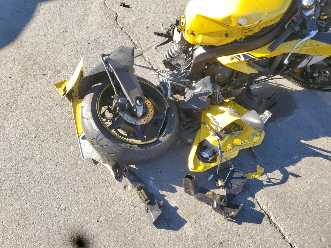 2006 Yama YZFR6 L