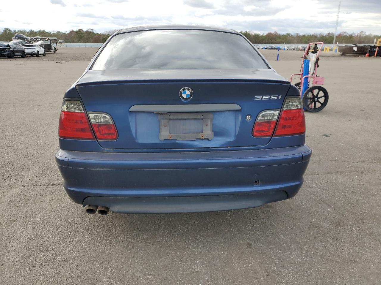 2003 BMW 3 Series