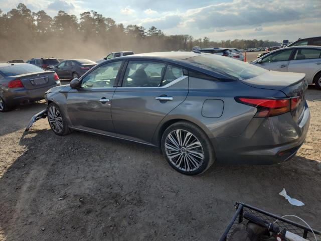 2023 Nissan Altima sl