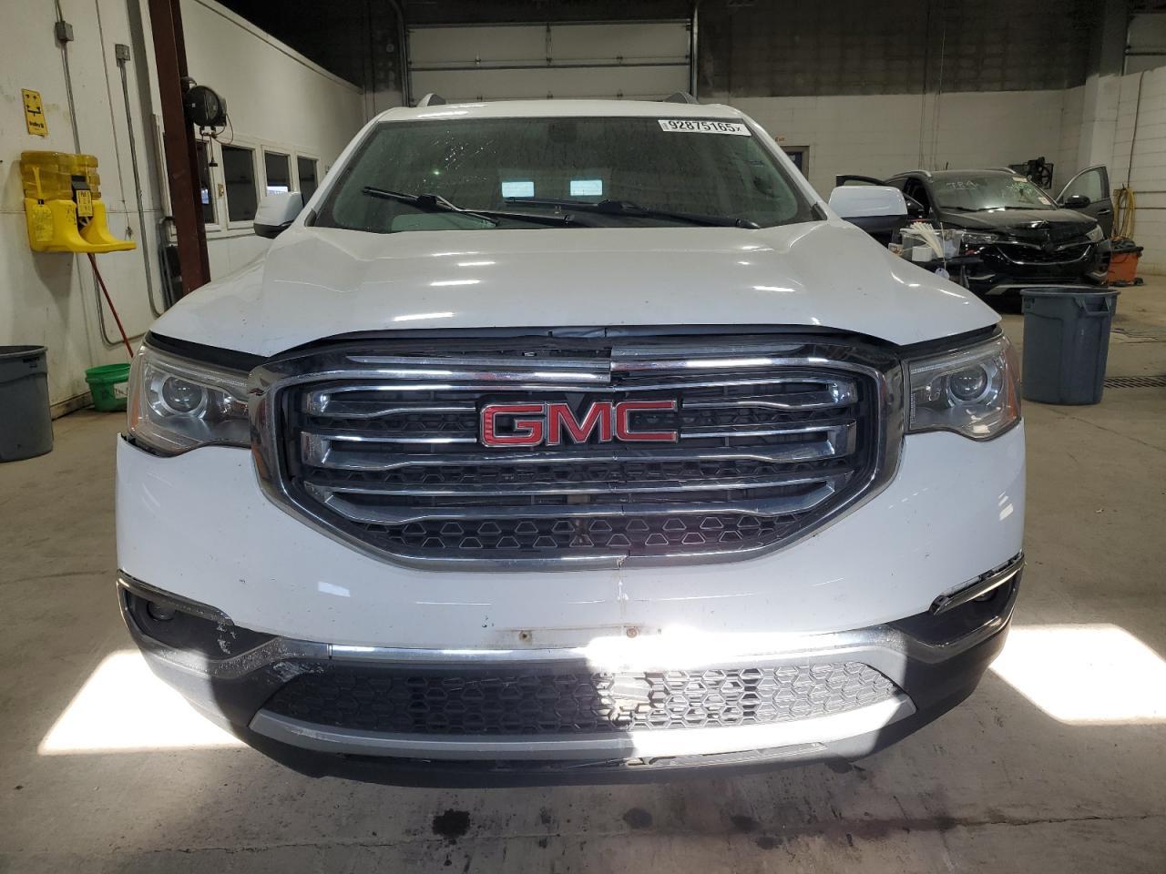 2017 GMC Acadia sle
