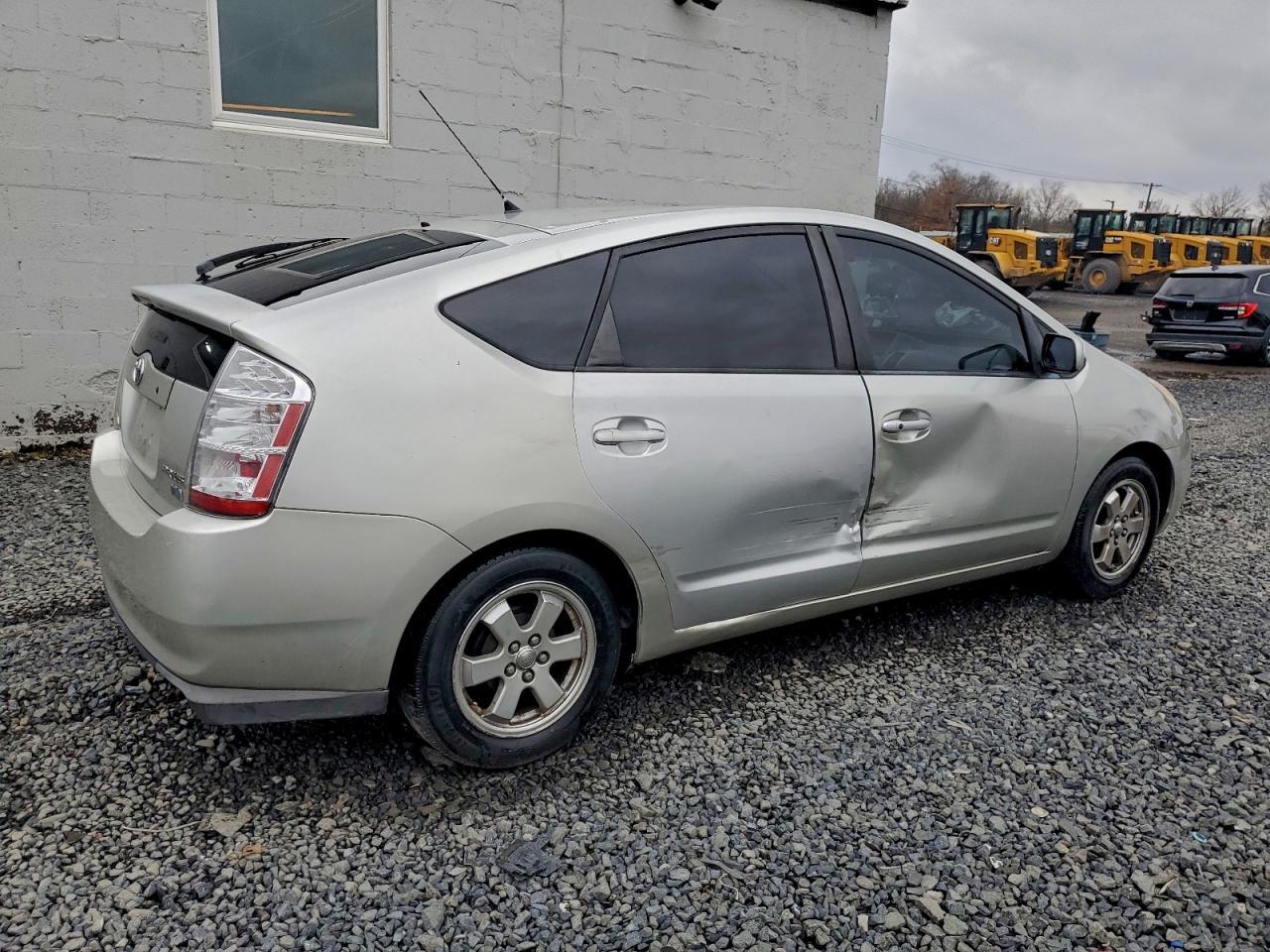 2004 Toyota Prius