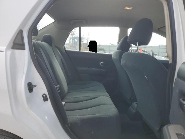 2011 Niss Versa 1.8 s