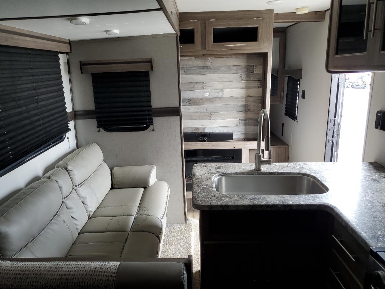 2021 Keystone Zinger