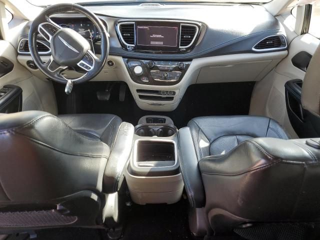 2021 Chrysler Pacifica Hybrid Touring l