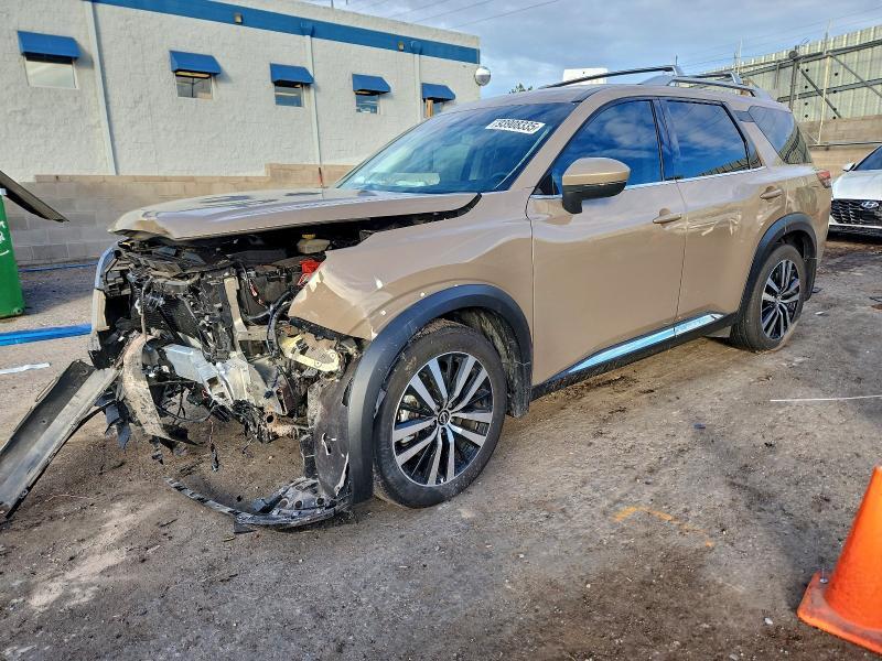 2023 Nissan Pathfinder Platinum