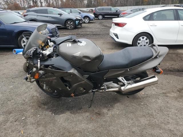 2000 Honda CBR1100 XX