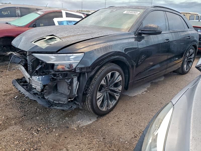 2024 Audi Q8 Prestige S-line