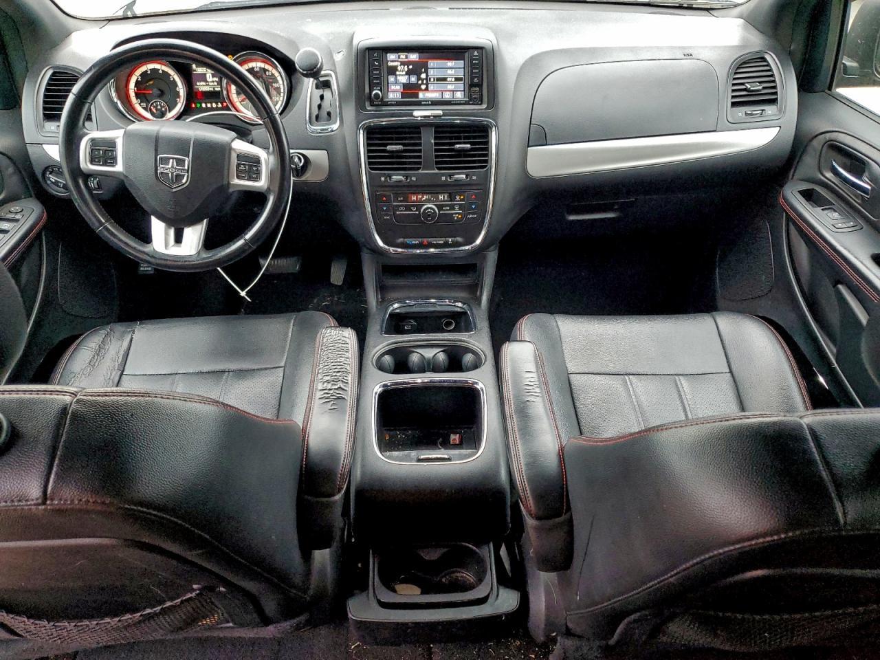 2016 Dodge Grand Caravan R/T