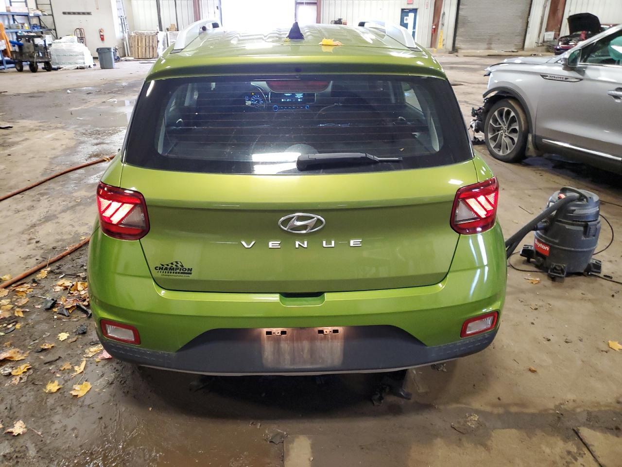 2020 Hyundai Venue sel