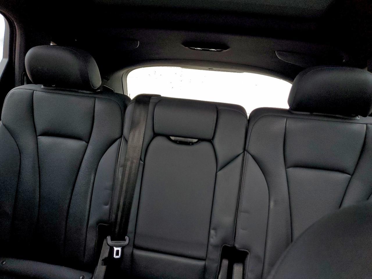 2021 Audi Q7 Premium Plus