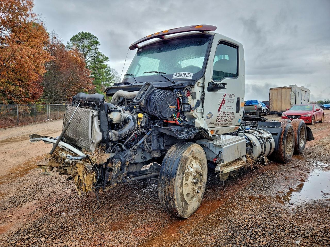 2019 International RH613