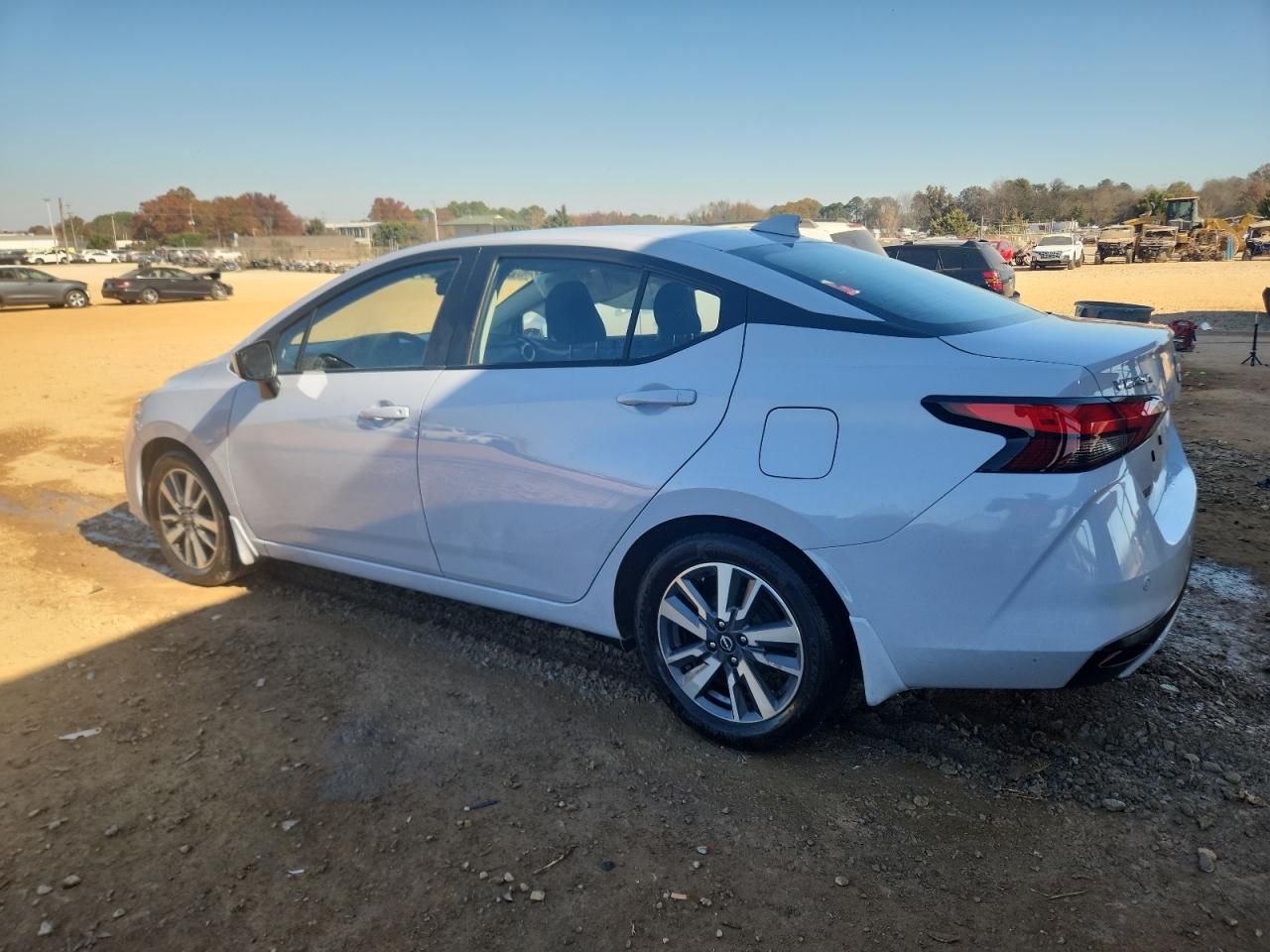 2024 Nissan Versa sv