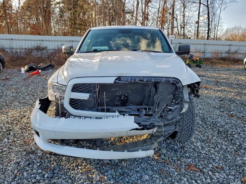 2017 Dodge Ram 1500 st
