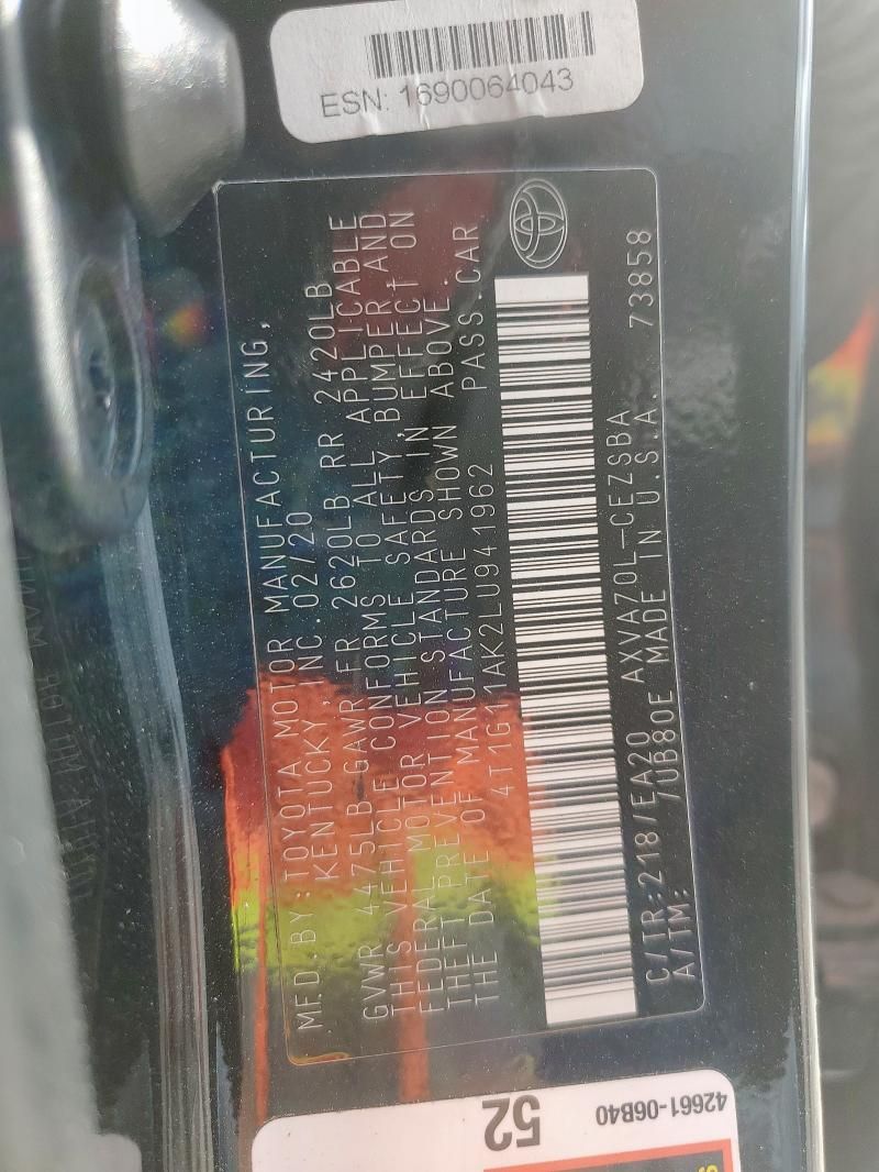 2020 Toyota Camry se