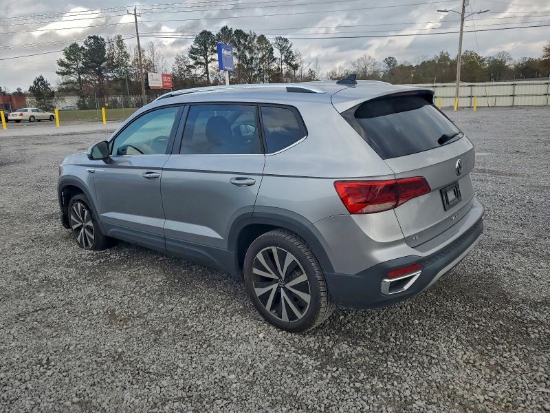 2022 Volkswagen Taos se