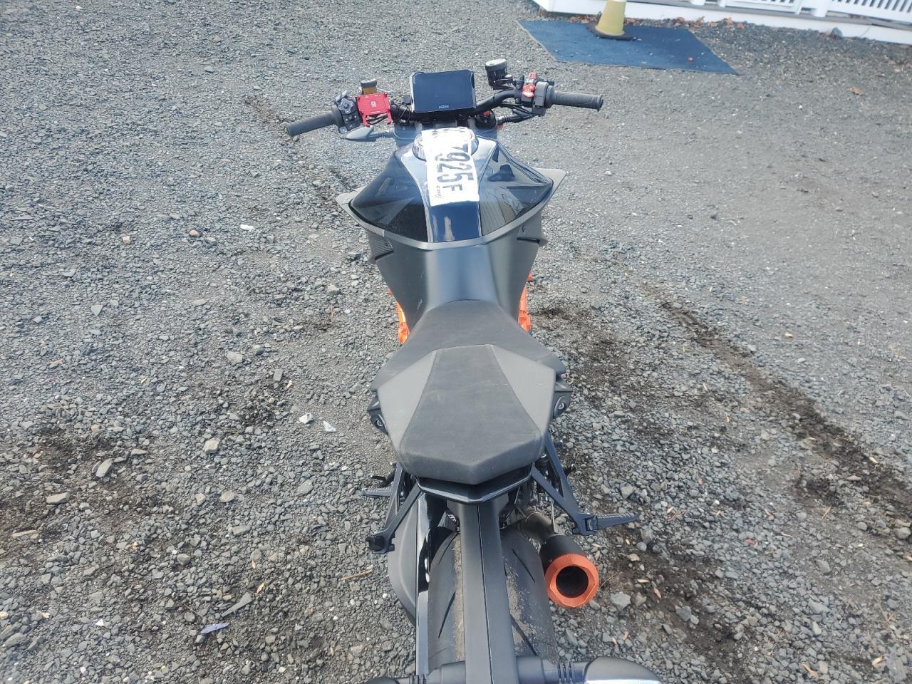 2021 KTM 1290 Super Duke R