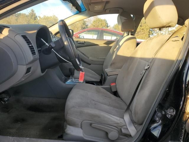 2010 Nissan Altima Base
