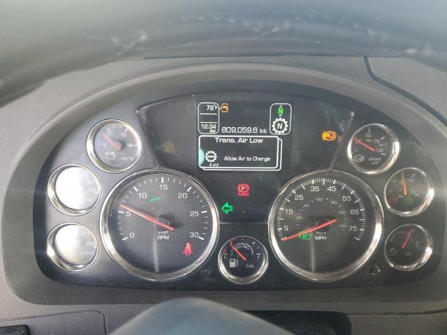 2020 Kenworth T680 Semi Truck