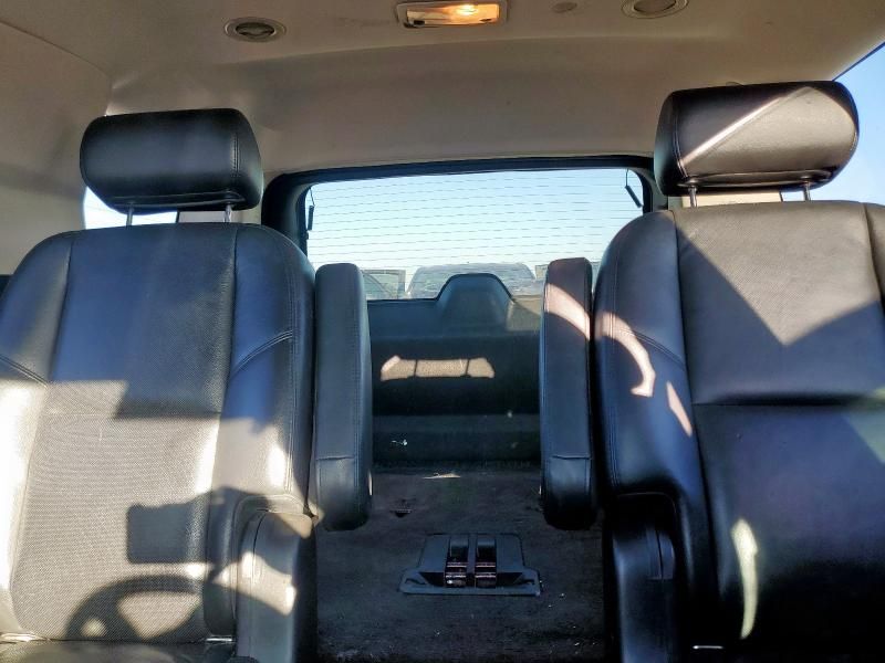 2010 Chevrolet Tahoe C1500 ltz