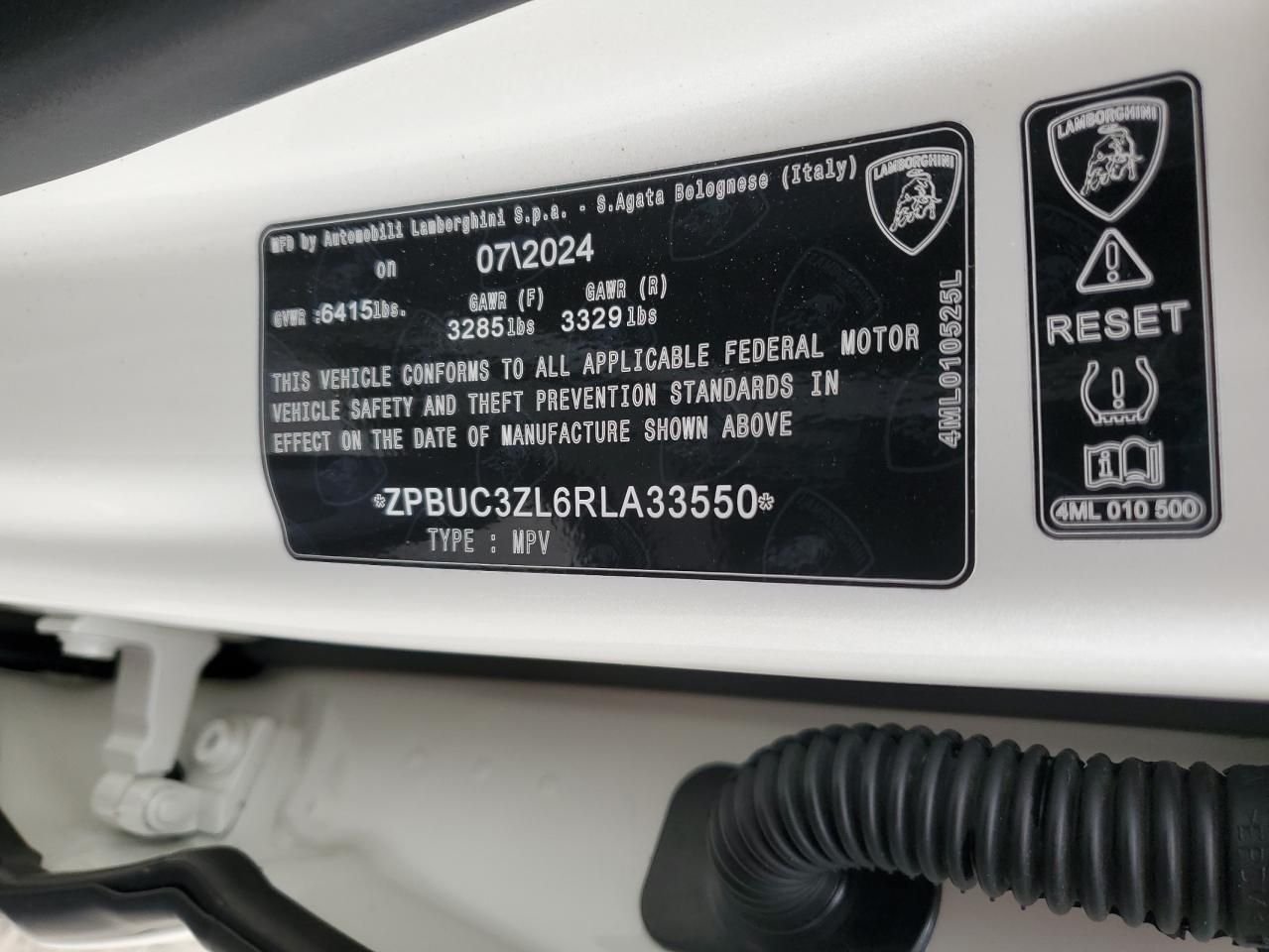 2024 Lamborghini Urus Performante