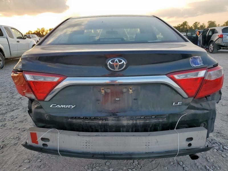 2017 Toyota Camry le
