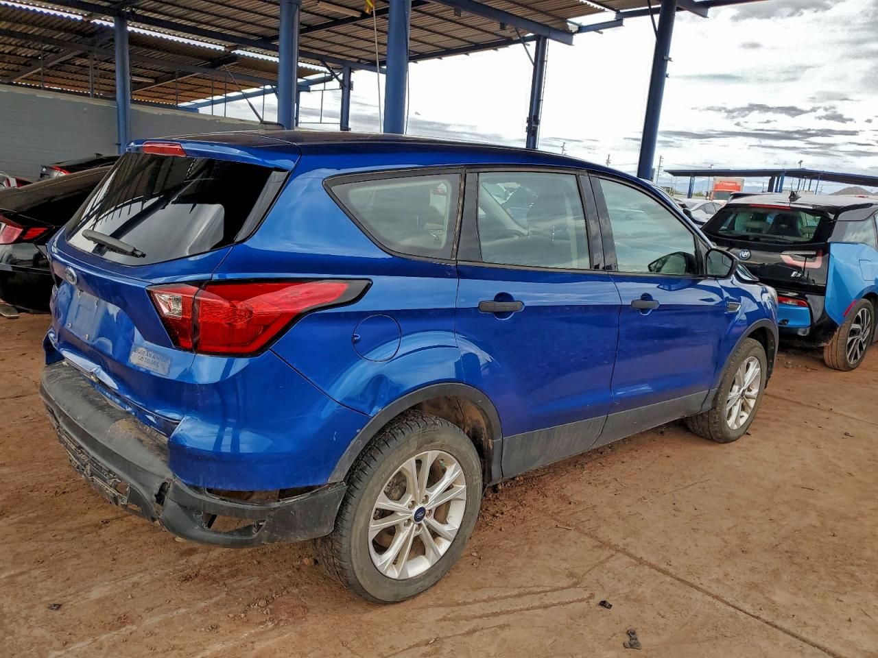 2019 Ford Escape s