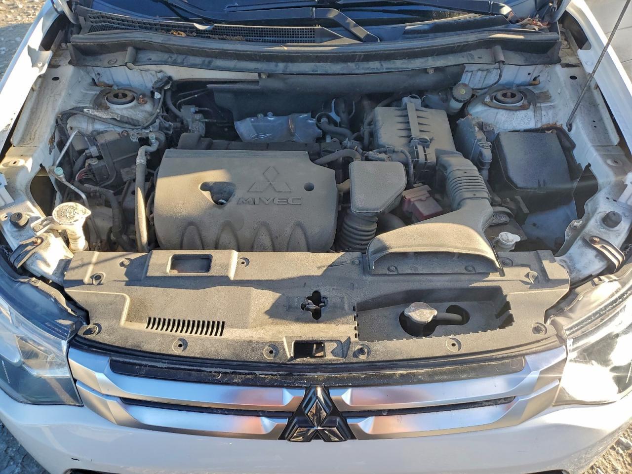 2015 Mitsubishi Outlander se