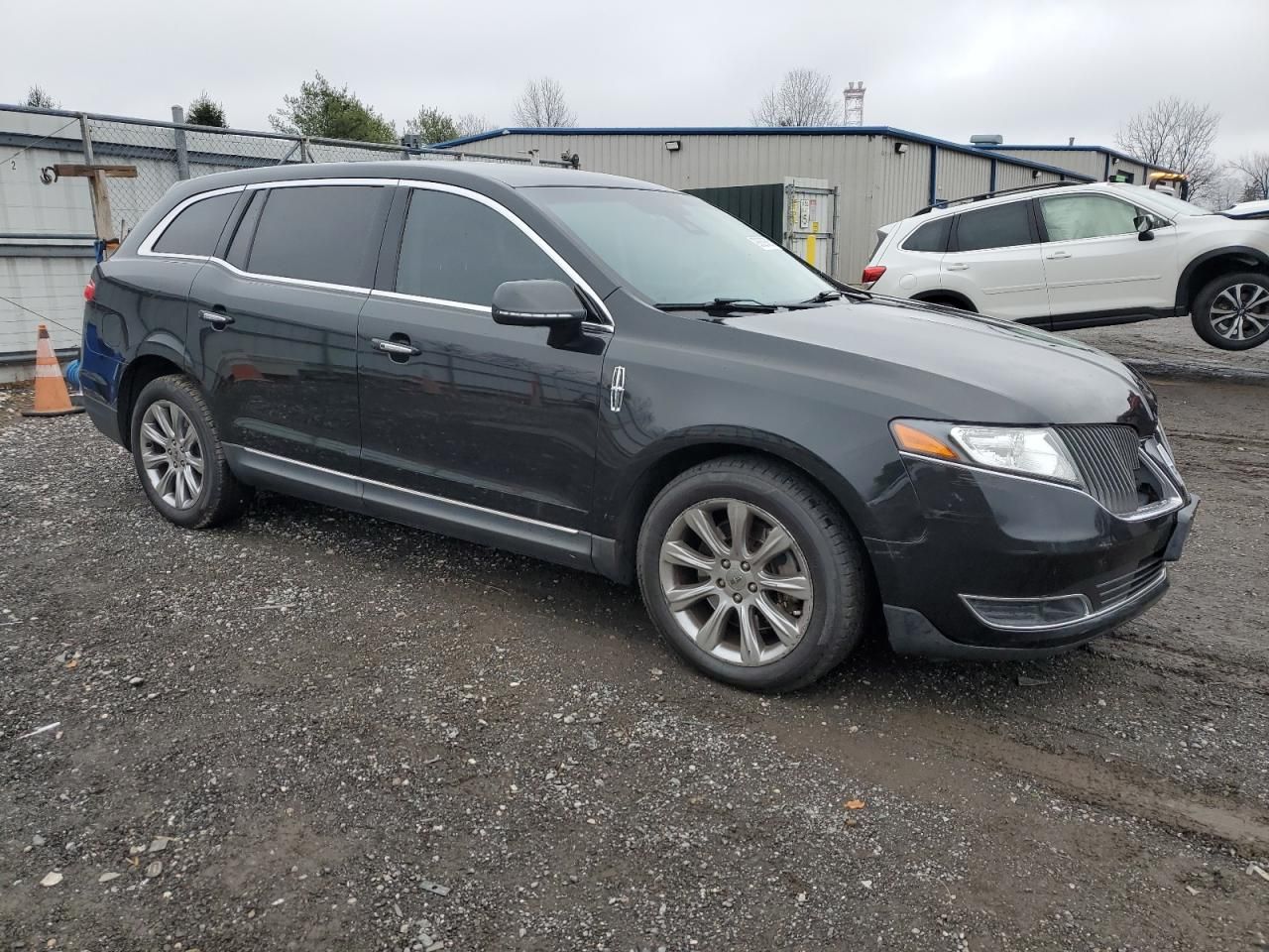 2014 Lincoln MKT