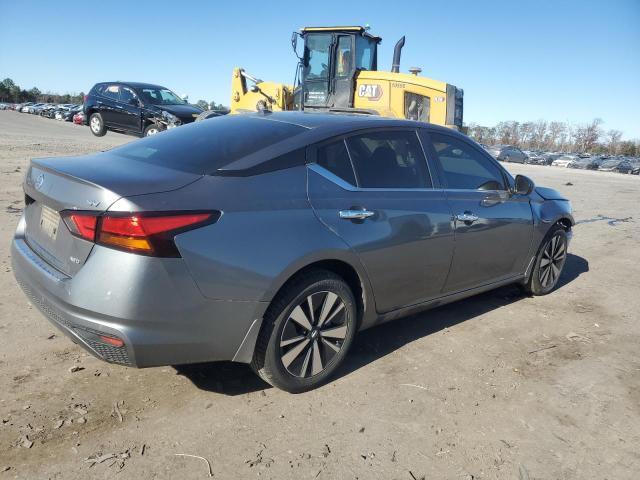 2022 Nissan Altima sv